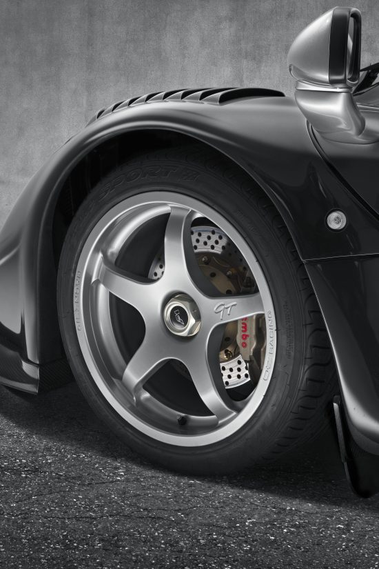 McLaren_F1_GT_Silver_Wheel detail